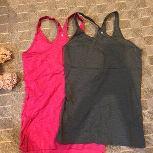Lululemon tank tops set
